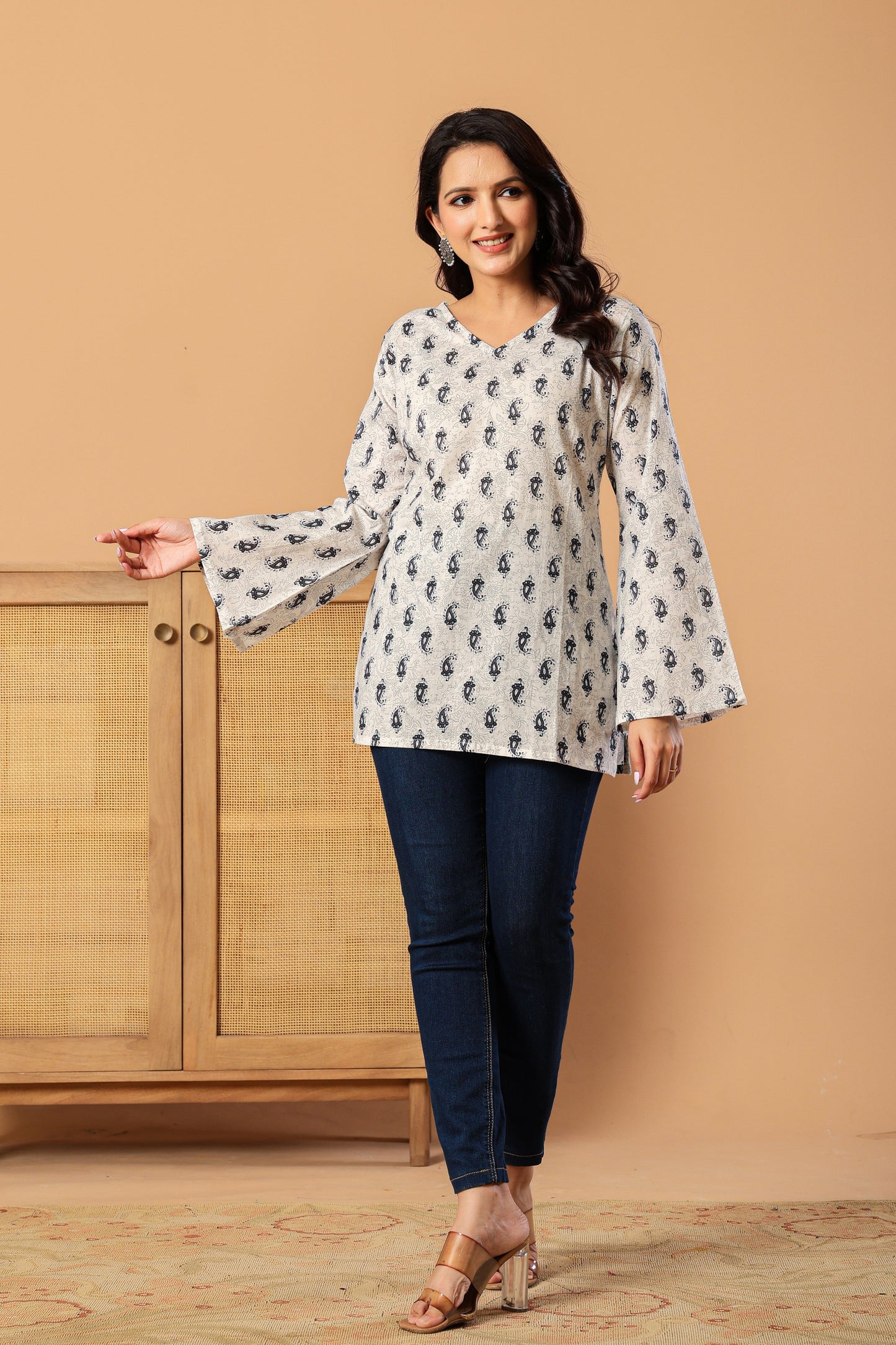 Ethnic Motifs Printed V-Neck Pure Cotton Kurti