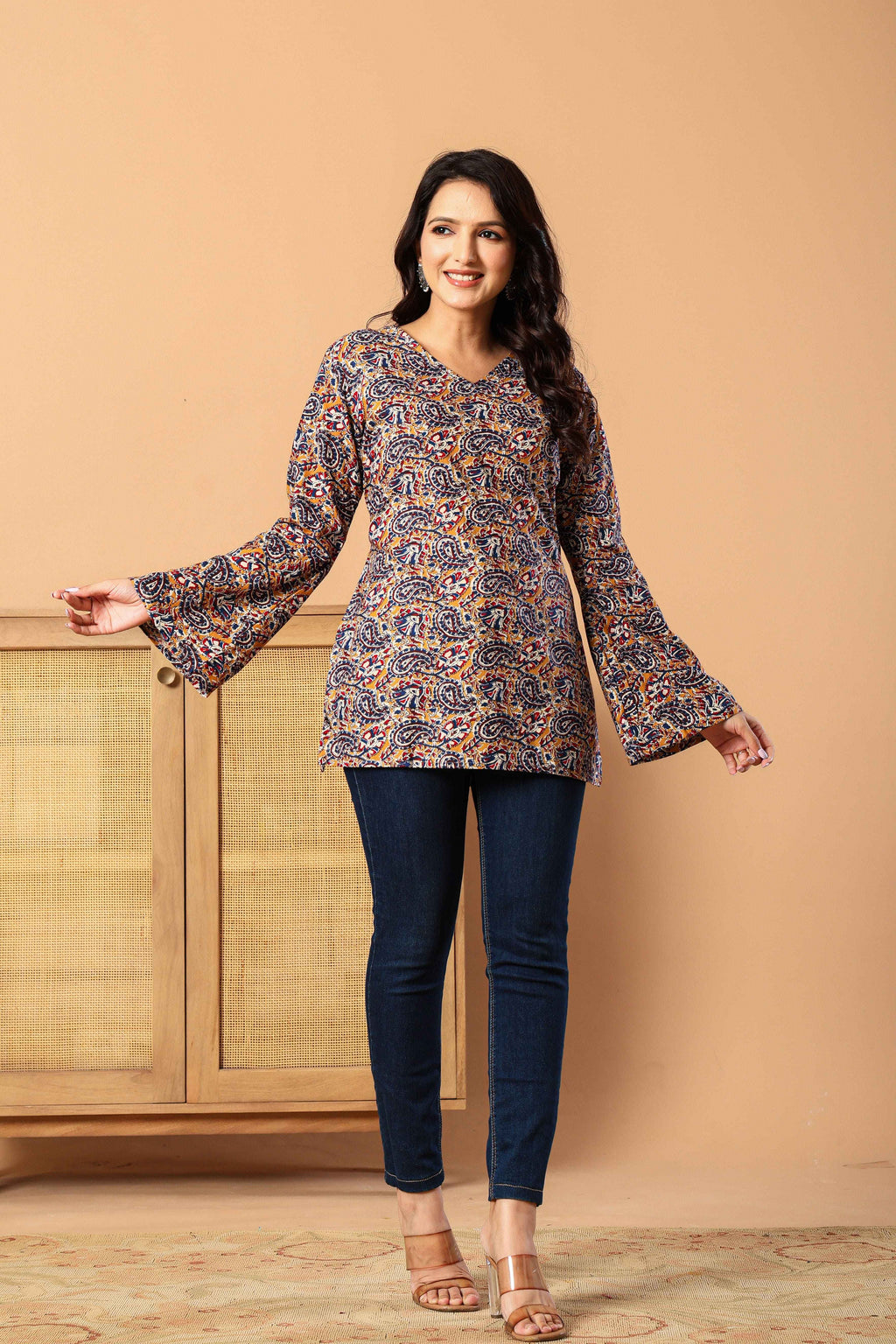 Multicoloured Bell Sleeves Kurti