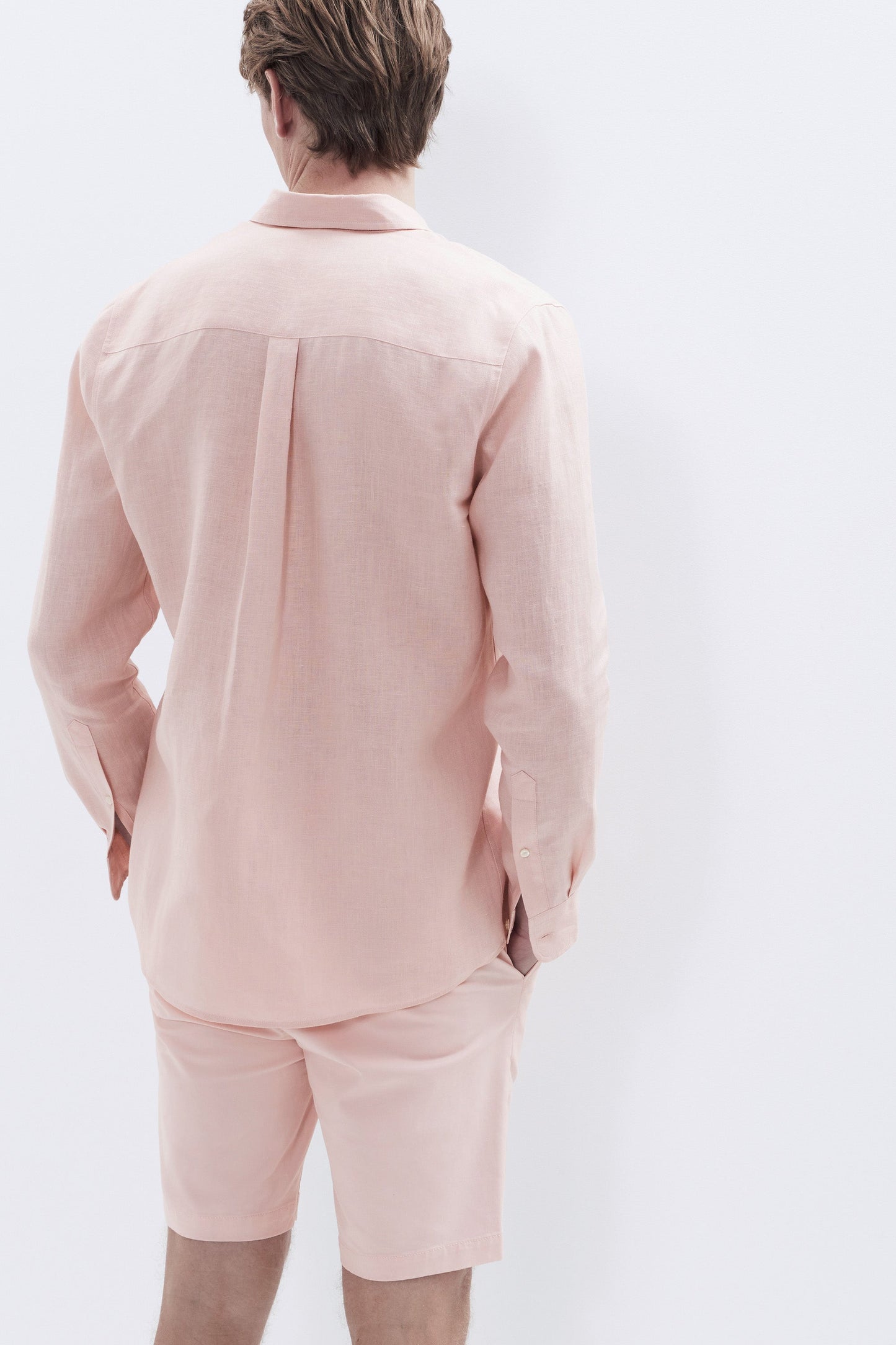Airy Linen Relaxed Long Sleeve Shirt